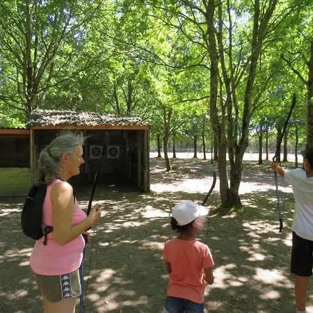 Les P'tites Maisons Dans La Prairie Camping Sallertaine