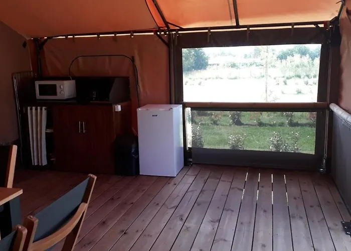 Les P'tites Maisons Dans La Prairie